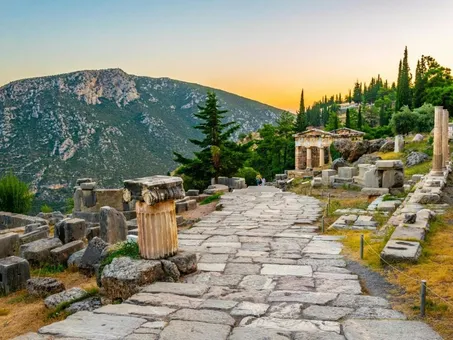 Delphi Private Full-Day Tour From Athens  — Geto Know Athens