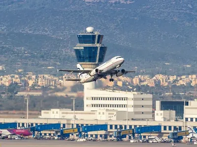 Piraeus Cruise Port to Athens Airport Private Transfer photo 2