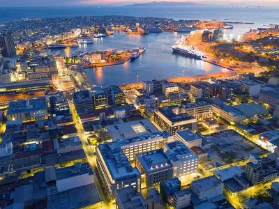 Athens City Center Hotels to Piraeus Cruise Port Private Transfer photo 2